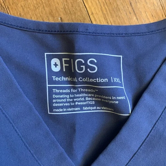 Gray Figs scrub set - Picture 3 of 7